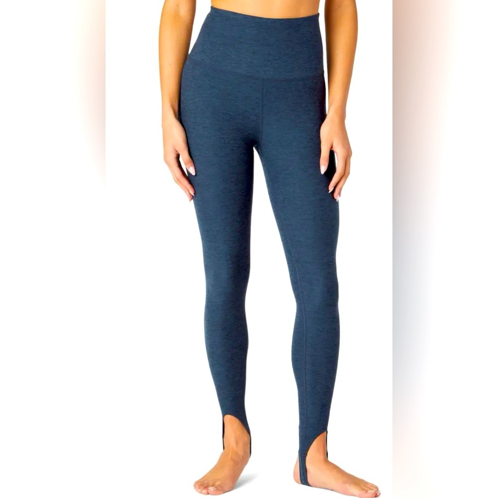 NWT Beyond Yoga Stirrup Leggings XS Blue